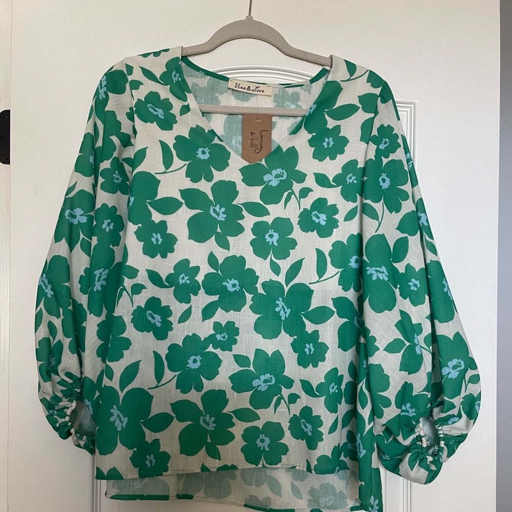 NWT floral blouse